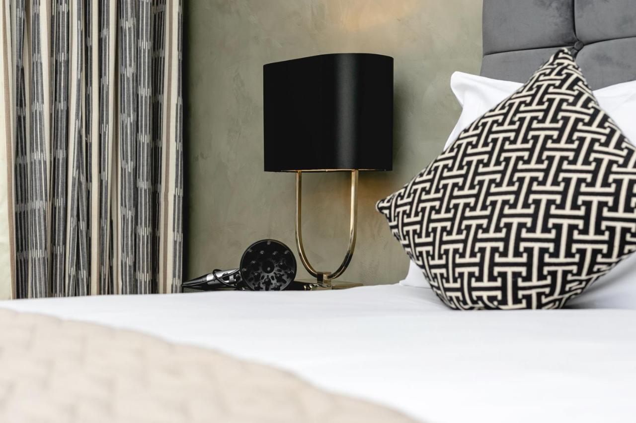 Penthousestays Nr Notting Hill - Luxury 2 Bedroom King Bed Apartment - Near Portobello Road Londýn Exteriér fotografie
